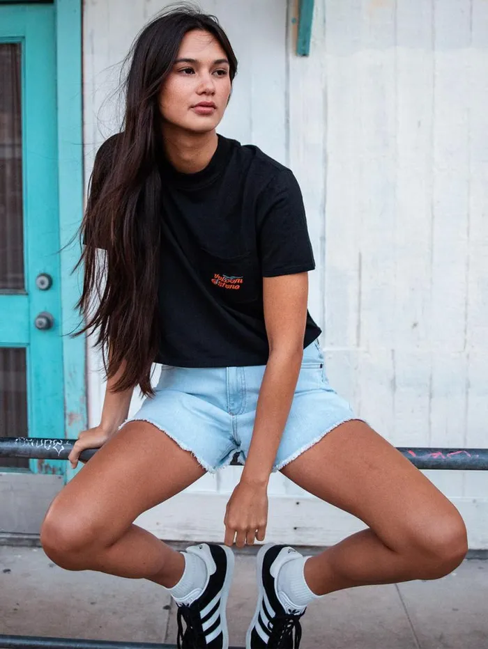 Pocket Dial Tee 8211 Black Womens Volcom Tops