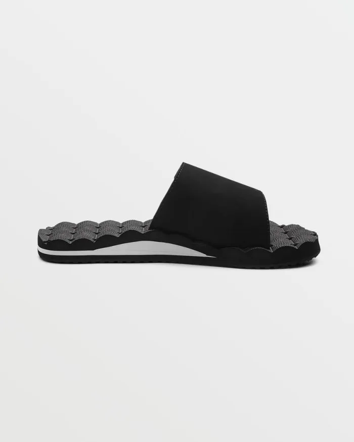 Recliner Slides 8211 Black White Mens Volcom Sandals