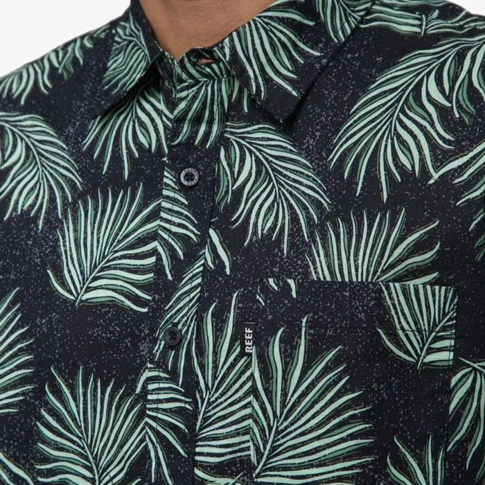 Reef Culber Short Sleeve Shirt Caviar Men Shirts and TShirts Reef Culber Short Sleeve Shirt Caviar Men Shirts and TShirts