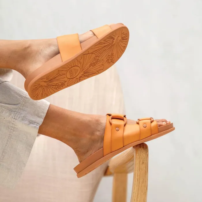 Reef Cushion Vera Cruz Natural Women Sandals Reef Cushion Vera Cruz Natural Women Sandals
