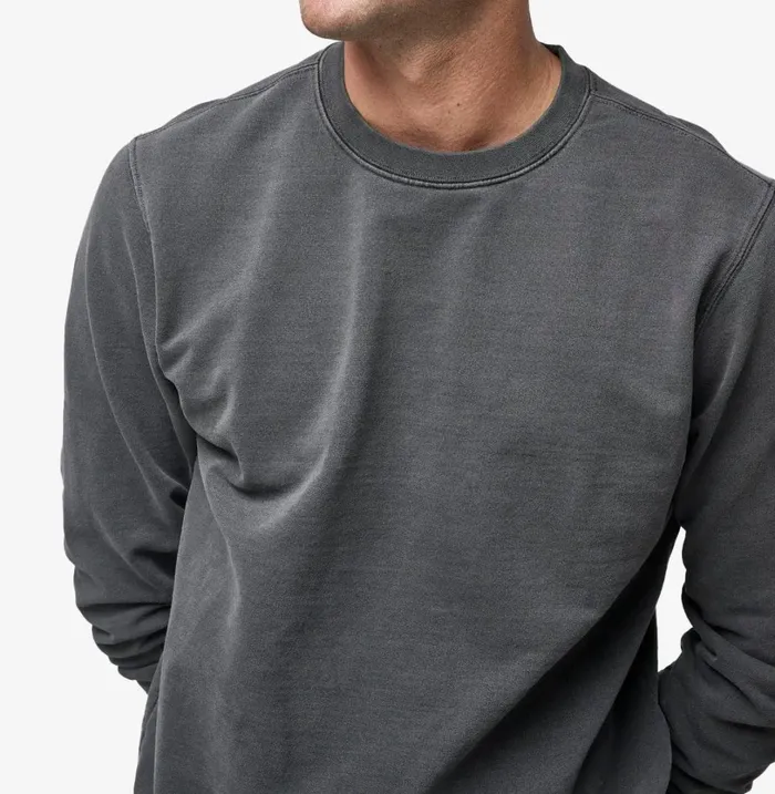Reef Vivas Crewneck Pullover Pirate Blk Men Outerwear Reef Vivas Crewneck Pullover Pirate Blk Men Outerwear