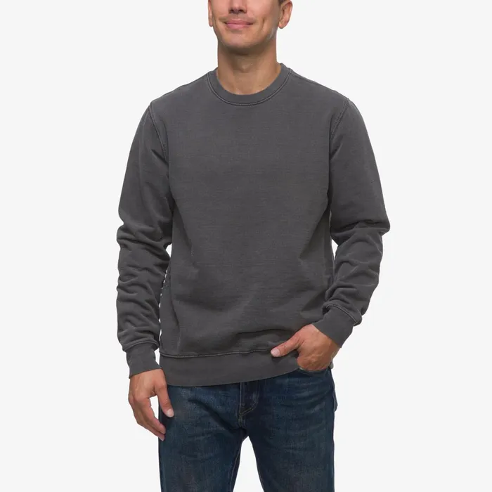 Reef Vivas Crewneck Pullover Pirate Blk Men Outerwear Reef Vivas Crewneck Pullover Pirate Blk Men Outerwear