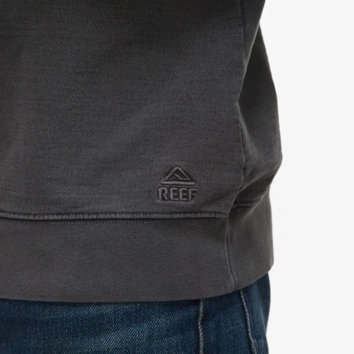 Reef Vivas Crewneck Pullover Pirate Blk Men Outerwear Reef Vivas Crewneck Pullover Pirate Blk Men Outerwear