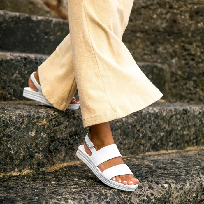 Reef Water Vista White Shine Women Sandals Reef Water Vista White Shine Women Sandals