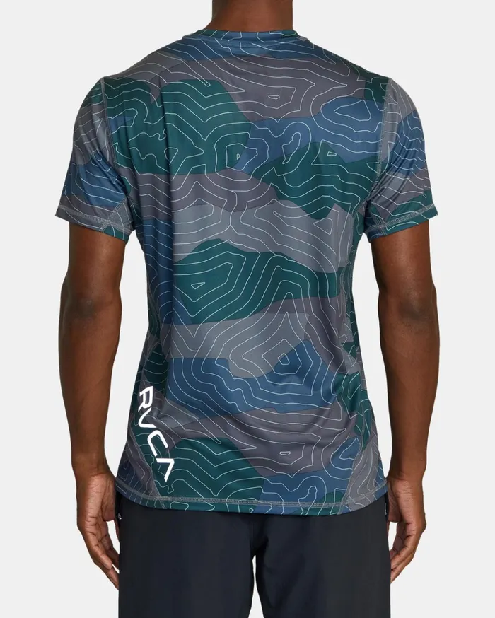 RVCA Short Sleeves Hawaii Sport Vent Short Sleeve Training Top Hawaii Topo Camo 8211 Men RVCA Short Sleeves Hawaii Sport Vent Short Sleeve Training Top Hawaii Topo Camo 8211 Men