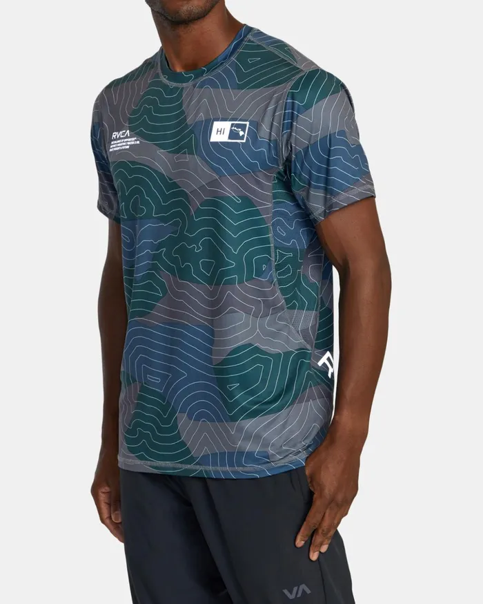 RVCA Short Sleeves Hawaii Sport Vent Short Sleeve Training Top Hawaii Topo Camo 8211 Men RVCA Short Sleeves Hawaii Sport Vent Short Sleeve Training Top Hawaii Topo Camo 8211 Men