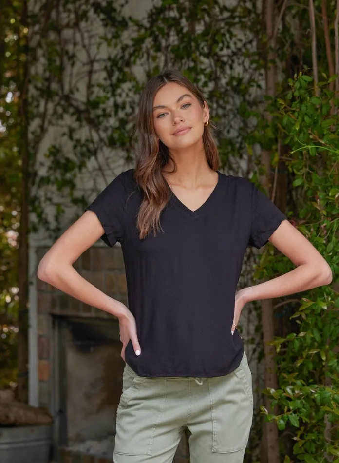 Short Sleeve Women Bella Dahl VNeck Tee 8211 Vintage Black Short Sleeve Women Bella Dahl VNeck Tee 8211 Vintage Black