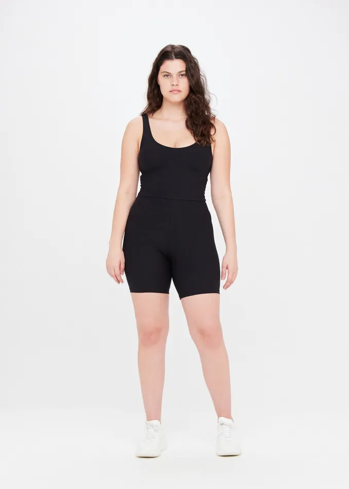 Shorts THE UPSIDE Women PEACHED 6IN SPIN SHORT