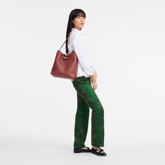 Shoulder bags Women Longchamp Le Roseau M Shoulder bag ChestnutChestnutChestnut Shoulder bags Women Longchamp Le Roseau M Shoulder bag ChestnutChestnutChestnut