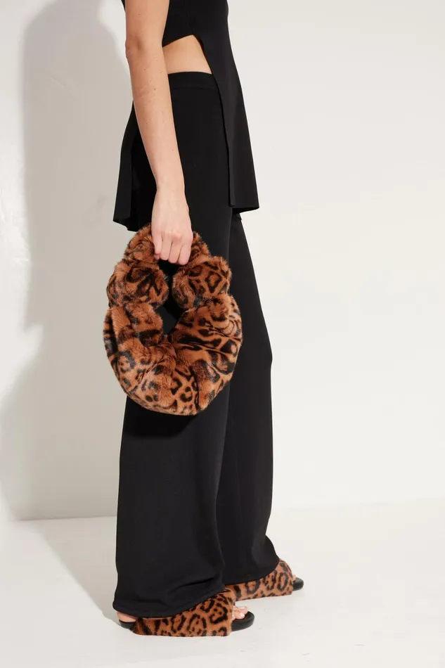 Simon Miller Bags Women Cheetah Faux Fur Lopsy Bag In Cheetah Scramble Simon Miller Bags Women Cheetah Faux Fur Lopsy Bag In Cheetah Scramble