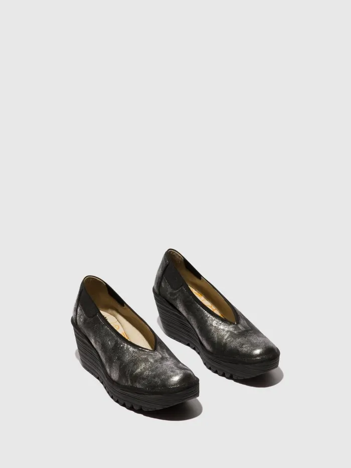 Slipon Shoes YOZA438FLY SILVER Women Fly London Shoes