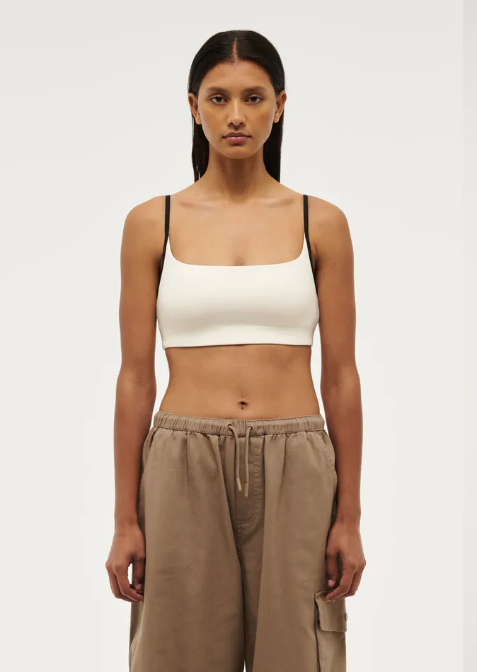 StudioSoft PREVIEW SPORTS BRA IN WHISPER WHITE 8211 PE Nation Women