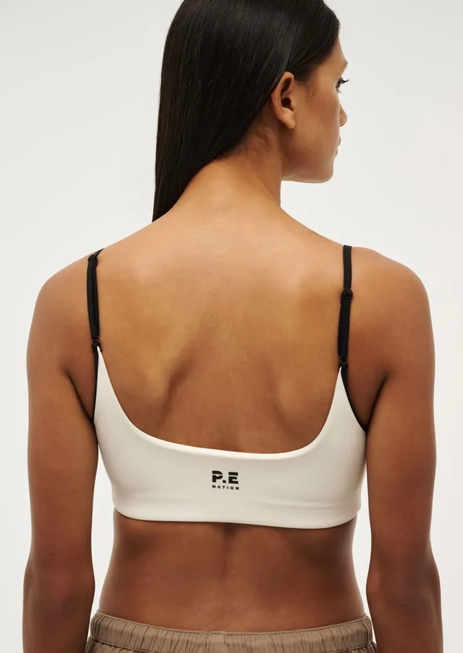 StudioSoft PREVIEW SPORTS BRA IN WHISPER WHITE 8211 PE Nation Women
