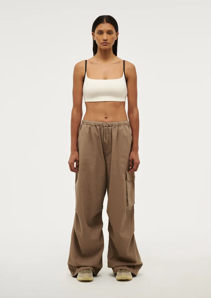 StudioSoft PREVIEW SPORTS BRA IN WHISPER WHITE 8211 PE Nation Women