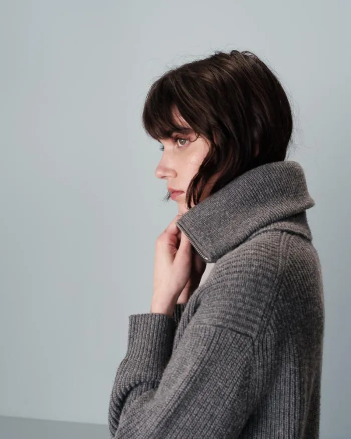 SWEATER GRIS NAIKI Shop Grace and Mila Plain Jumpers