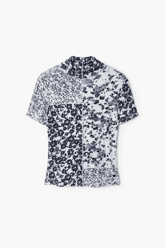 TShirts Women Desigual Patchy Floral Tshirt White