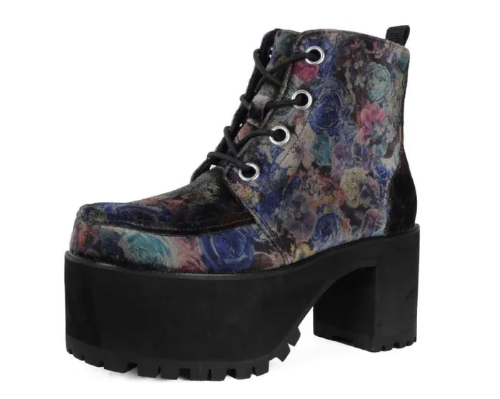 TUK Shoes Boots Women Floral Velvet Nosebleed Boot