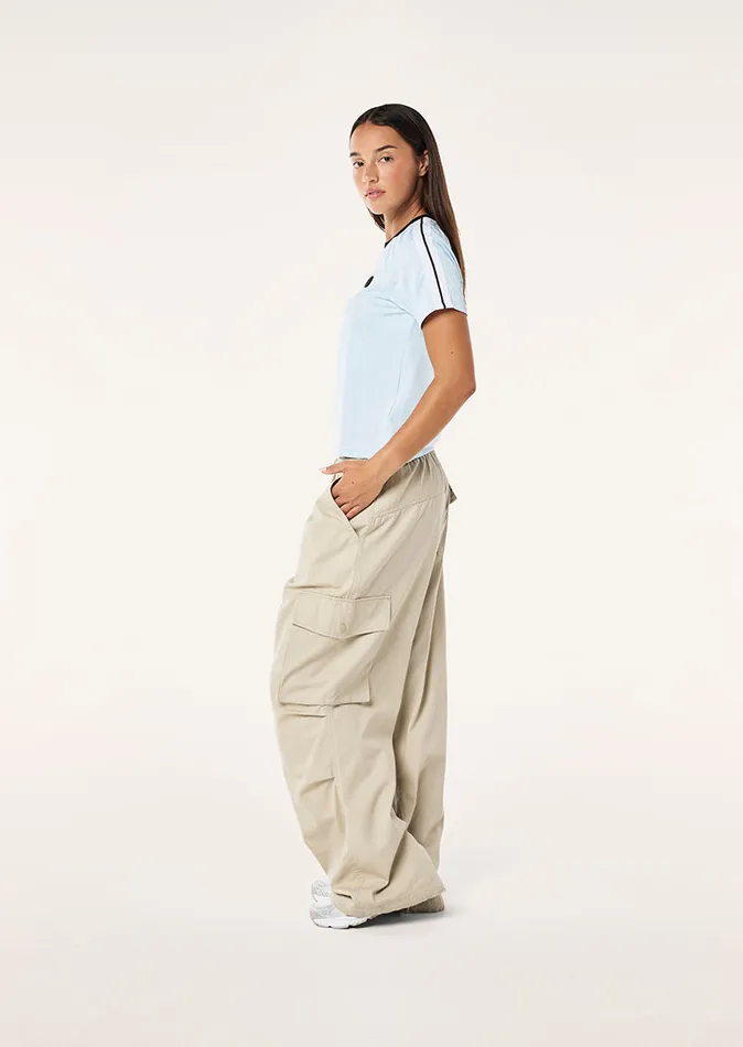 Tees PE Nation Women AUGMENT TEE IN ICE BLUE
