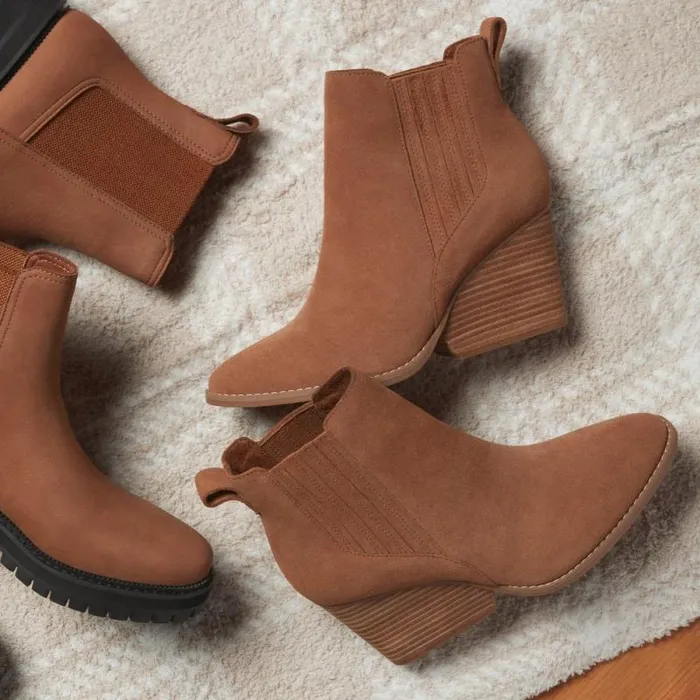 Toms Boots and Booties Noa Ankle Boot Brown Suede 8211 Women Toms Boots and Booties Noa Ankle Boot Brown Suede 8211 Women