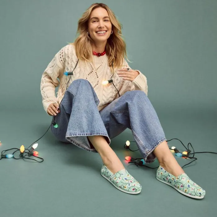 Toms TOMS Classics Alpargata Cloudbound Cozy Wintergreen Glow In The Dark Tree Lights 8211 Women Toms TOMS Classics Alpargata Cloudbound Cozy Wintergreen Glow In The Dark Tree Lights 8211 Women
