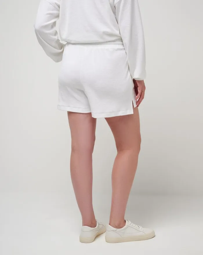 TravisMathew BACK IN THE SUN BABY TERRY SHORT White Women Shorts TravisMathew BACK IN THE SUN BABY TERRY SHORT White Women Shorts
