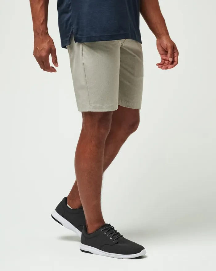 TravisMathew BECK SHORT 95IN Khaki Men Shorts TravisMathew BECK SHORT 95IN Khaki Men Shorts