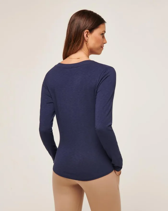 TravisMathew CLOUD JERSEY HENLEY Navy Women Shirts and Tops TravisMathew CLOUD JERSEY HENLEY Navy Women Shirts and Tops