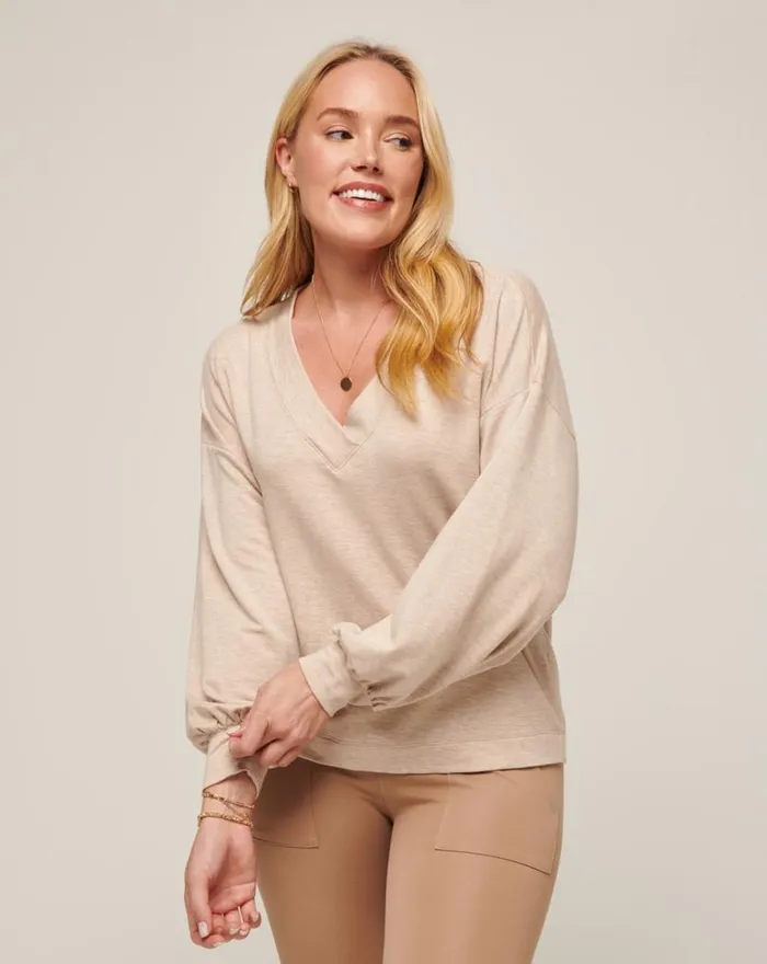 TravisMathew CLOUD TERRY VNECK TOP Heather Natural Women Shirts and Tops