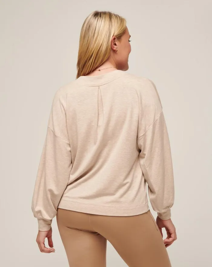 TravisMathew CLOUD TERRY VNECK TOP Heather Natural Women Shirts and Tops TravisMathew CLOUD TERRY VNECK TOP Heather Natural Women Shirts and Tops