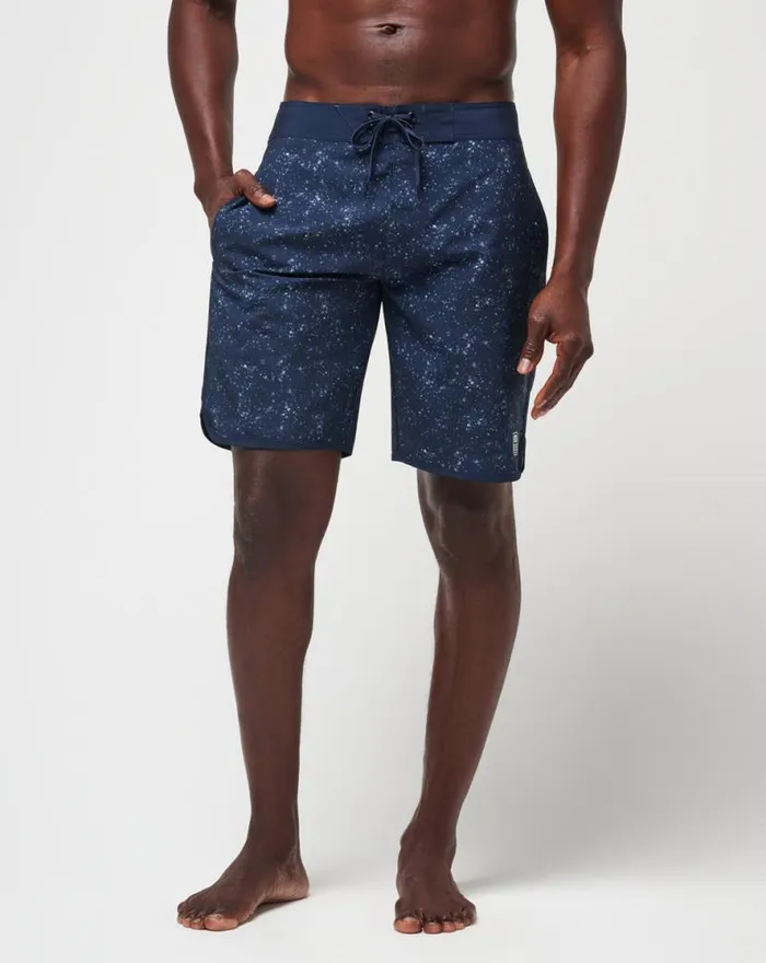 TravisMathew MAHALO PLENTY BOARDSHORT Total Eclipse Men Boardshorts