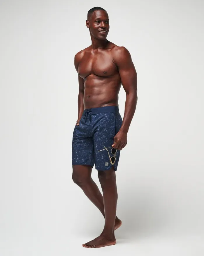 TravisMathew MAHALO PLENTY BOARDSHORT Total Eclipse Men Boardshorts TravisMathew MAHALO PLENTY BOARDSHORT Total Eclipse Men Boardshorts