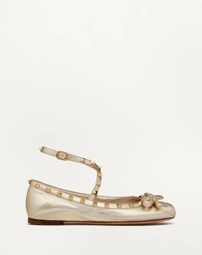 Valentino Ballerinas Woman Rockstud Laminated Nappa Leather Ballerina For Woman In Platinum Platinum Valentino Ballerinas Woman Rockstud Laminated Nappa Leather Ballerina For Woman In Platinum Platinum