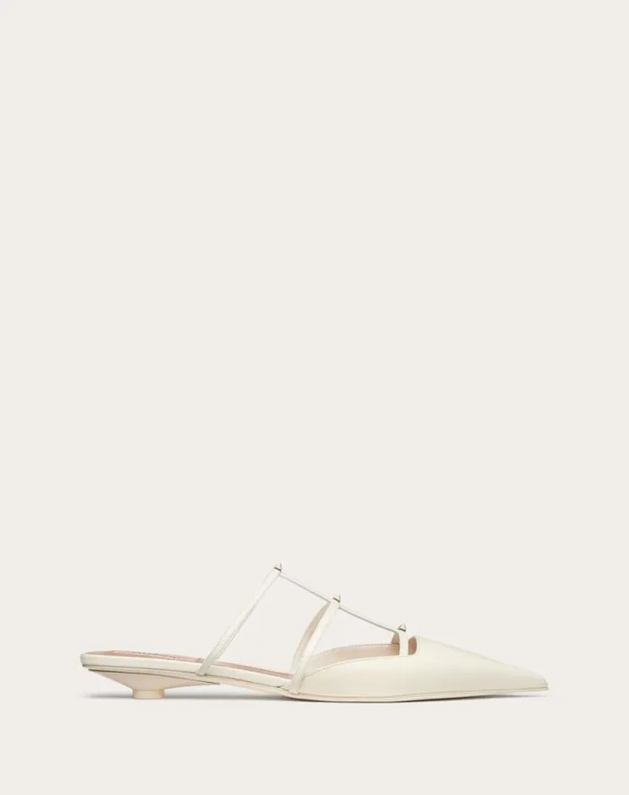 Valentino Ballerinas Woman Rockstud Wispy Calfskin Mule 20mm For Woman In Ivory Ivory Valentino Ballerinas Woman Rockstud Wispy Calfskin Mule 20mm For Woman In Ivory Ivory