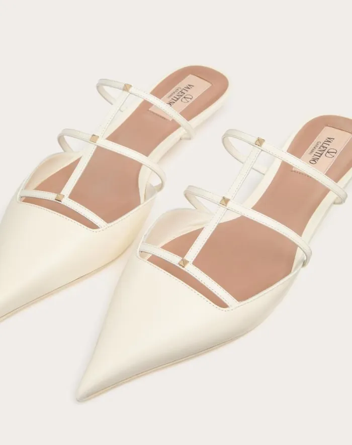 Valentino Ballerinas Woman Rockstud Wispy Calfskin Mule 20mm For Woman In Ivory Ivory Valentino Ballerinas Woman Rockstud Wispy Calfskin Mule 20mm For Woman In Ivory Ivory