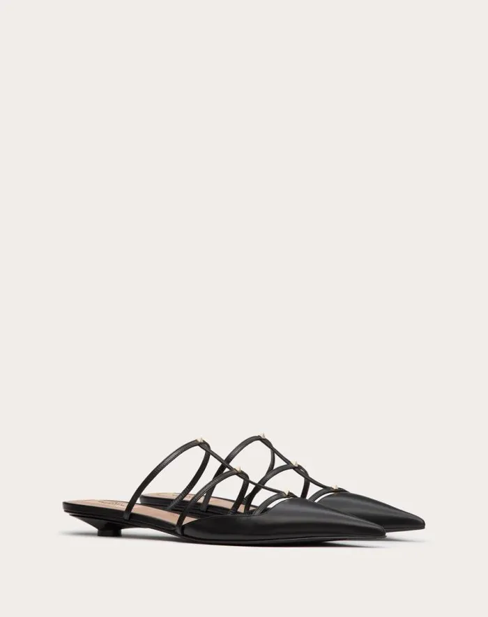 Valentino Ballerinas Woman Rockstud Wispy Calfskin Mule 20mm For Woman In Ivory Ivory Valentino Ballerinas Woman Rockstud Wispy Calfskin Mule 20mm For Woman In Ivory Ivory
