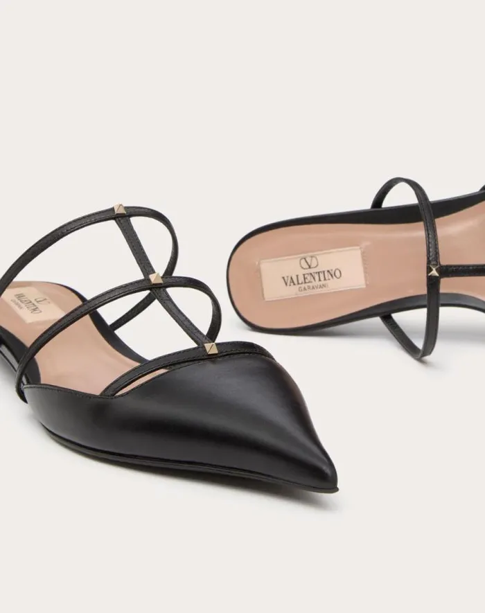 Valentino Ballerinas Woman Rockstud Wispy Calfskin Mule 20mm For Woman In Ivory Ivory Valentino Ballerinas Woman Rockstud Wispy Calfskin Mule 20mm For Woman In Ivory Ivory