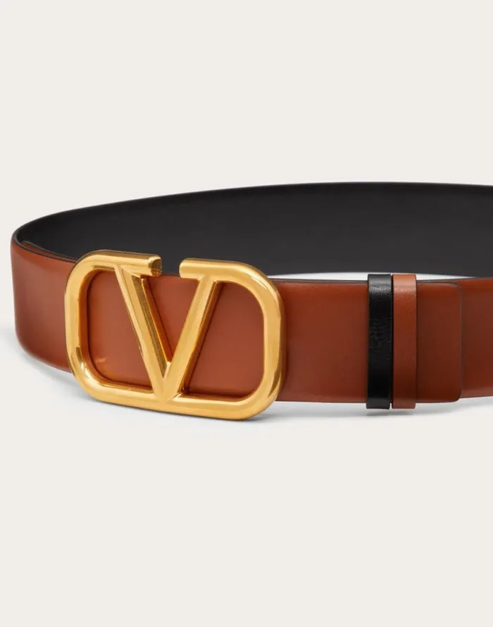 Valentino Belts Woman Reversible Vlogo Signature Belt In Glossy Calfskin 40 Mm For Woman In Smokey Beigeblack Smokey Beigeblack Valentino Belts Woman Reversible Vlogo Signature Belt In Glossy Calfskin 40 Mm For Woman In Smokey Beigeblack Smokey Beigeblack