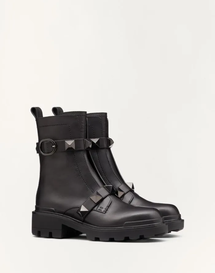 Valentino Boots Woman Roman Stud Calfskin Combat Boot With Tonal Studs 40mm For Woman In Black Black Valentino Boots Woman Roman Stud Calfskin Combat Boot With Tonal Studs 40mm For Woman In Black Black