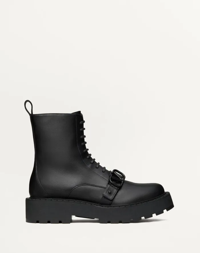 Valentino Boots Woman Vlogo Signature Calfskin Combat Boot 45mm For Woman In Black Black Valentino Boots Woman Vlogo Signature Calfskin Combat Boot 45mm For Woman In Black Black