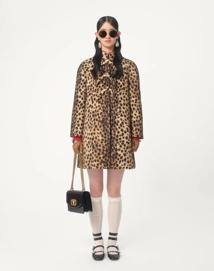 Valentino Coats And Outerwear Woman Jaguar Spots Printed Wool Cloth Coat For Woman In Animal Print Animal Print Valentino Coats And Outerwear Woman Jaguar Spots Printed Wool Cloth Coat For Woman In Animal Print Animal Print