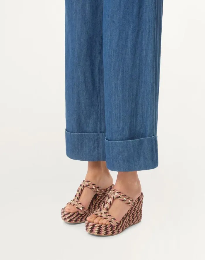 Valentino Espadrilles And Wedges Woman Rockstud Wedge In Calfskin 90mm For Woman In Rose Cannelle Rose Cannelle Valentino Espadrilles And Wedges Woman Rockstud Wedge In Calfskin 90mm For Woman In Rose Cannelle Rose Cannelle