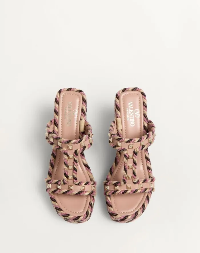 Valentino Espadrilles And Wedges Woman Rockstud Wedge In Calfskin 90mm For Woman In Rose Cannelle Rose Cannelle Valentino Espadrilles And Wedges Woman Rockstud Wedge In Calfskin 90mm For Woman In Rose Cannelle Rose Cannelle