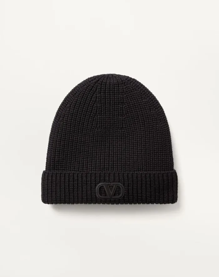 Valentino Hats And Gloves Man Vlogo Signature Wool Beanie For Man In Black Black Valentino Hats And Gloves Man Vlogo Signature Wool Beanie For Man In Black Black