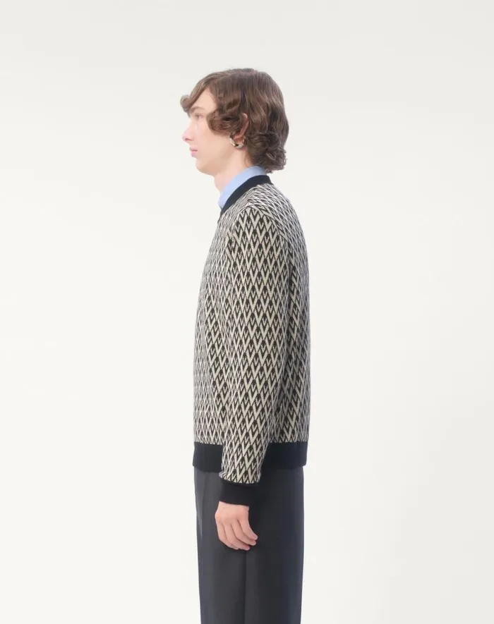 Valentino Knitwear Man Crewneck Wool Sweater With Toute La V Jacquard Pattern For Man In Blackcream Blackcream Valentino Knitwear Man Crewneck Wool Sweater With Toute La V Jacquard Pattern For Man In Blackcream Blackcream