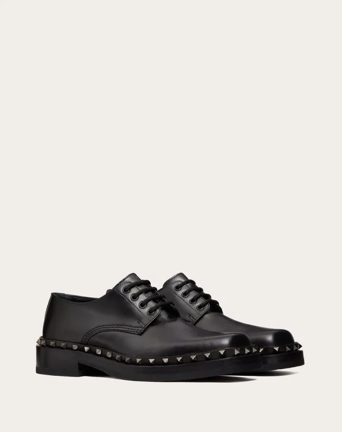 Valentino Laceups And Loafers Man Derby Rockstud Mway In Calfskin For Man In Black Black Valentino Laceups And Loafers Man Derby Rockstud Mway In Calfskin For Man In Black Black