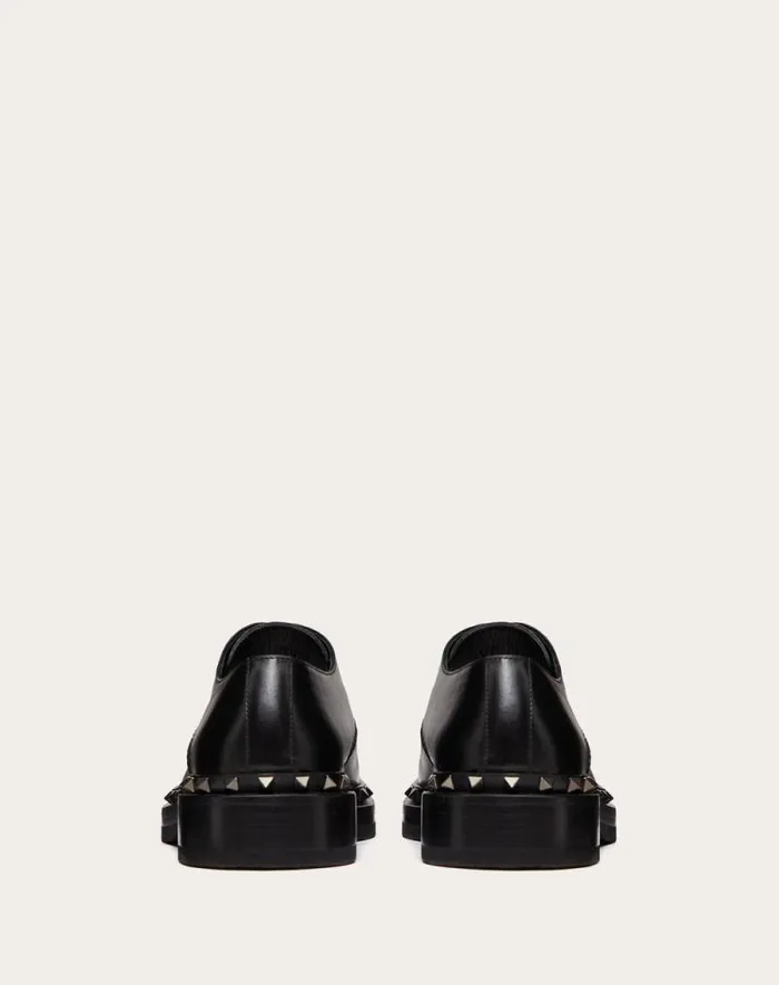Valentino Laceups And Loafers Man Derby Rockstud Mway In Calfskin For Man In Black Black Valentino Laceups And Loafers Man Derby Rockstud Mway In Calfskin For Man In Black Black