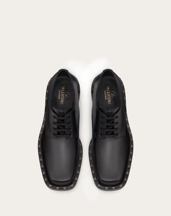 Valentino Laceups And Loafers Man Derby Rockstud Mway In Calfskin For Man In Black Black Valentino Laceups And Loafers Man Derby Rockstud Mway In Calfskin For Man In Black Black