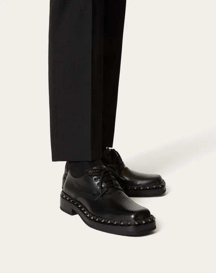Valentino Laceups And Loafers Man Derby Rockstud Mway In Calfskin For Man In Black Black Valentino Laceups And Loafers Man Derby Rockstud Mway In Calfskin For Man In Black Black