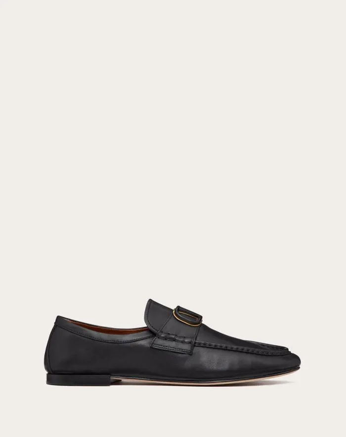 Valentino Laceups And Loafers Man Vlogo Signature Calfskin Nappa Loafer For Man In Black Black Valentino Laceups And Loafers Man Vlogo Signature Calfskin Nappa Loafer For Man In Black Black