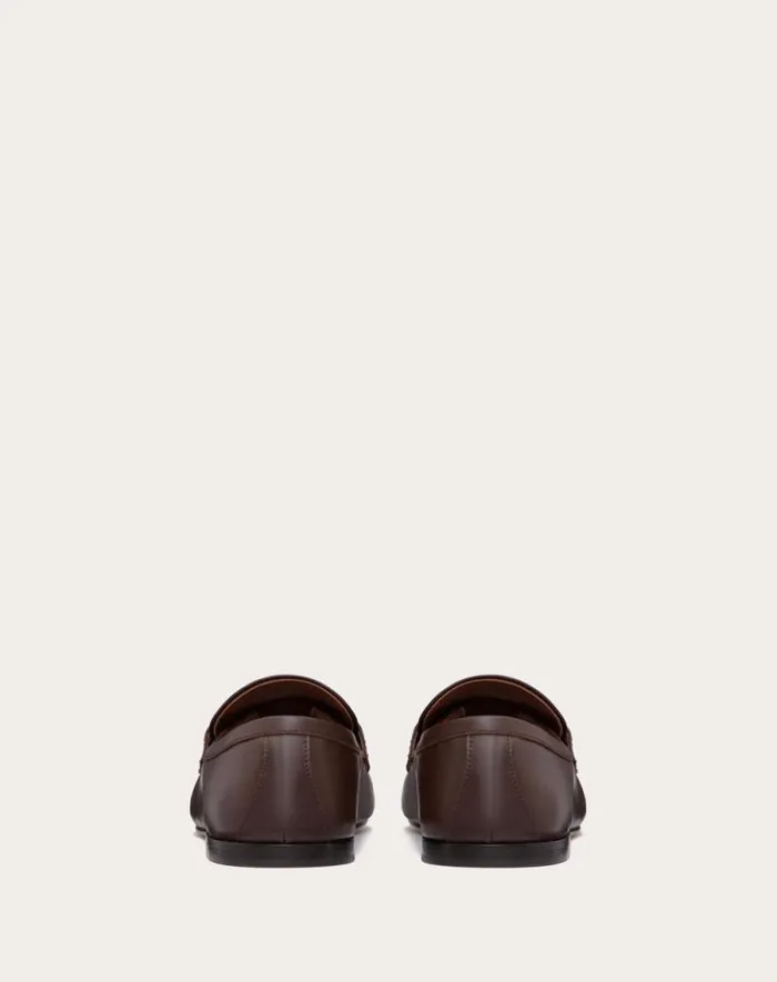 Valentino Laceups And Loafers Man Vlogo Signature Calfskin Nappa Loafer For Man In Black Black Valentino Laceups And Loafers Man Vlogo Signature Calfskin Nappa Loafer For Man In Black Black